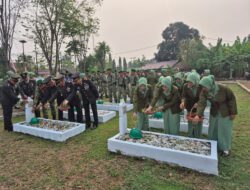 Sambut HUT ke-81 TNI, Kodim 1002/HST dan Yonif 621/Manuntung Gelar Ziarah ke TMP Kusuma Bangsa