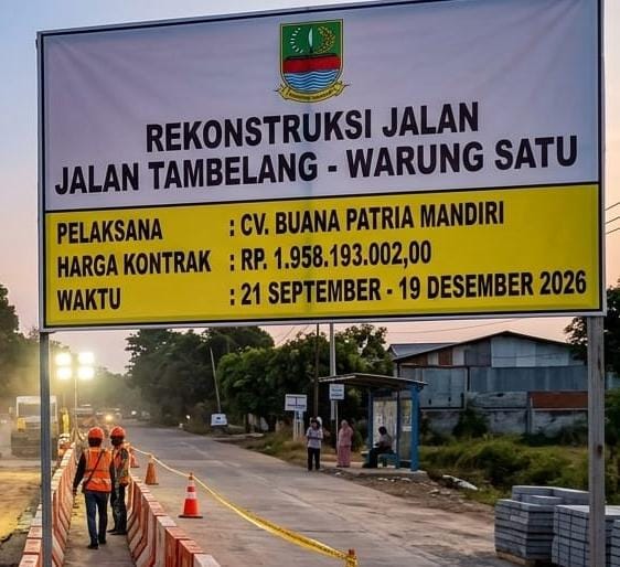 Minim Pengawasan, Proyek Jalan Warung Satu Tambelang Baru Pasang Papan Nama Setelah Sorotan Media