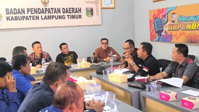 Dukung Kebijakan Pajak Daerah, DPD KAMPUD Lampung Timur Hadiri Sosialisasi di Kantor Bapenda Setempat